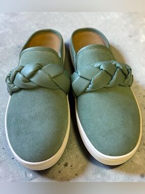 Revitalign Barbados Hanna Braid Orthotic Suede Mule Clog